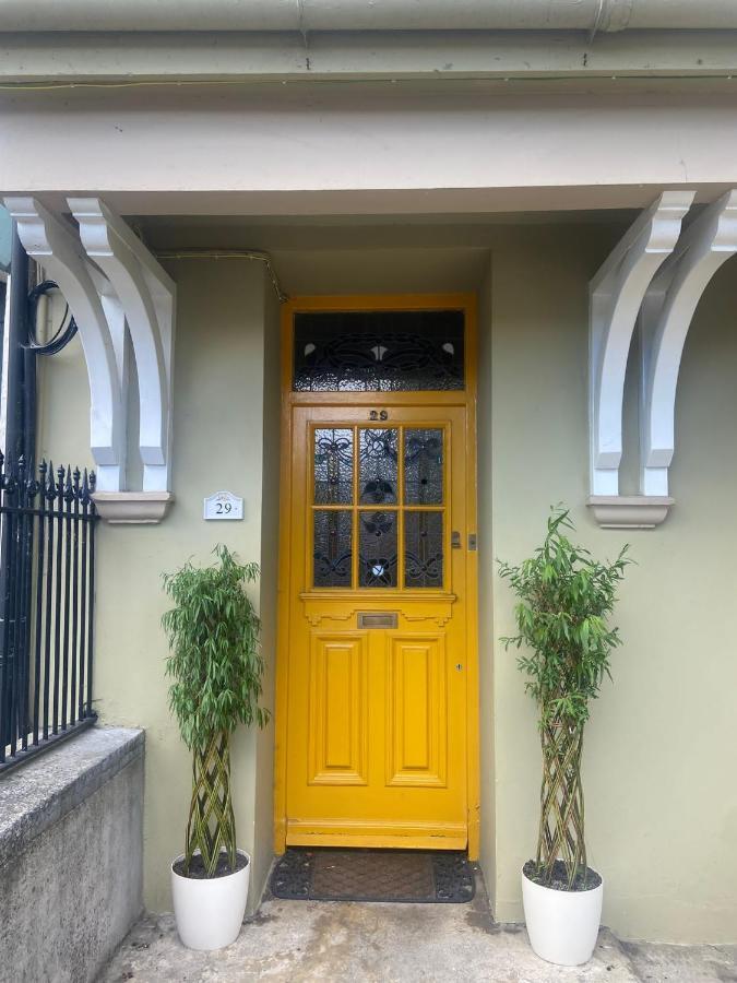 Hotel 29 The Square Listowel Esterno foto